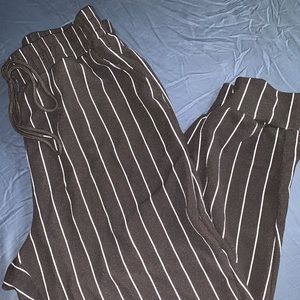 SHEIN Stretchy-fit material striped black and white pants! Very comfortable!